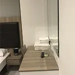 Rex 2* Θεσσαλονίκη