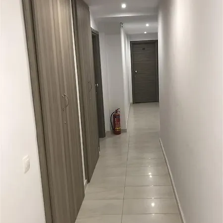 雷克斯酒店 2* 塞萨洛尼基