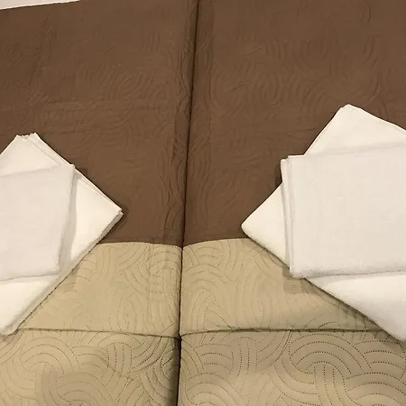 雷克斯酒店 2*