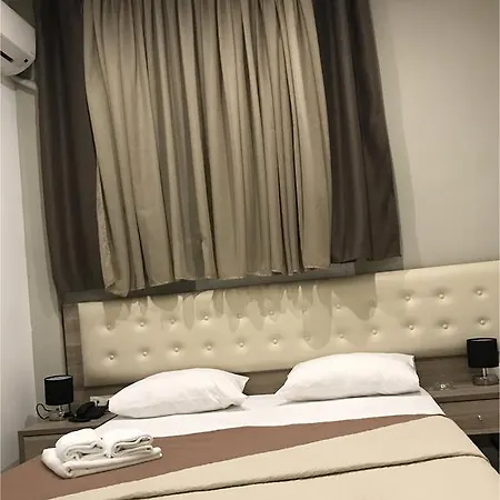 雷克斯酒店 酒店 塞萨洛尼基