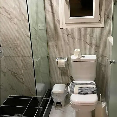 Rex 2* Θεσσαλονίκη