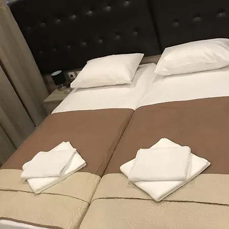 レックス ホテル テッサロニキ