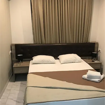 Rex Hotel