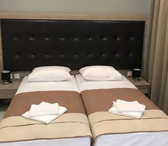 Rex Hotel 2*