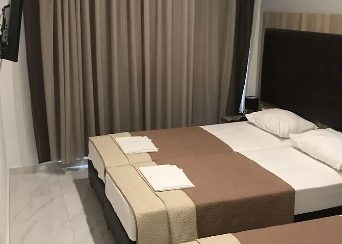 Rex Hotel