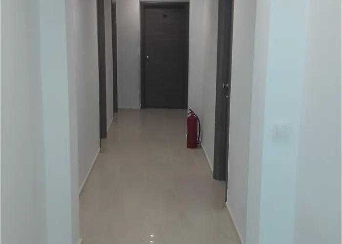 Rex Hotel 2*