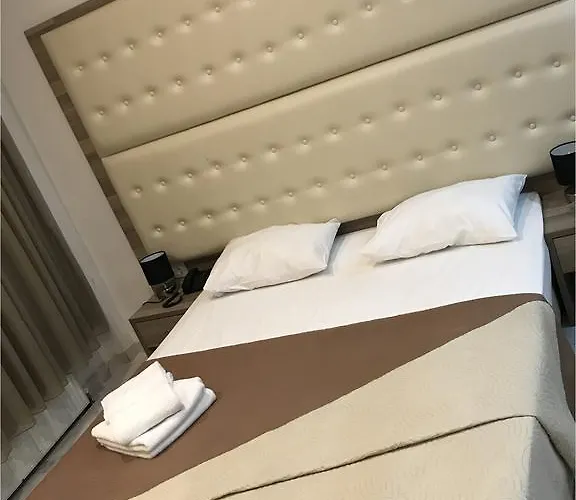 Rex Hotel